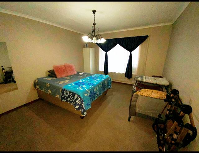 2 bed property for sale in NEW REDRUTH
